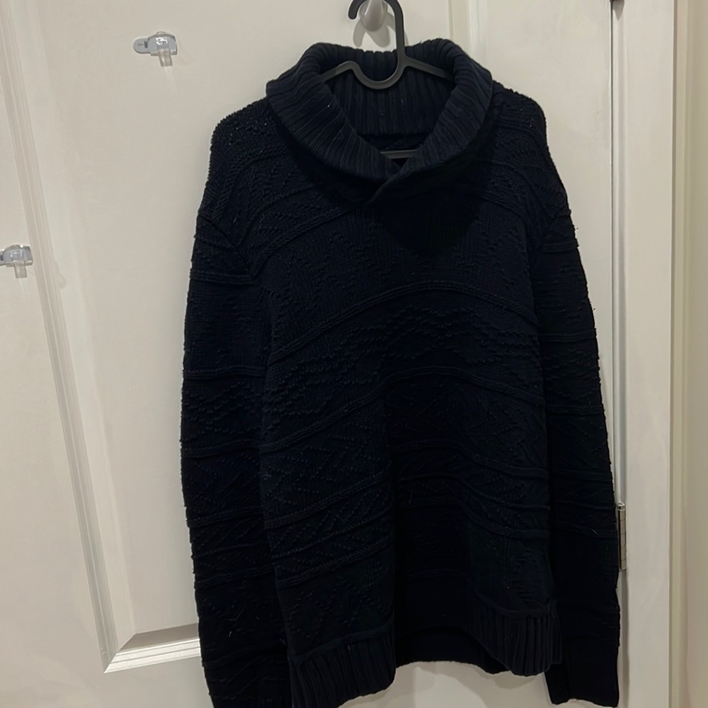 American eagle collared cable knit sweater